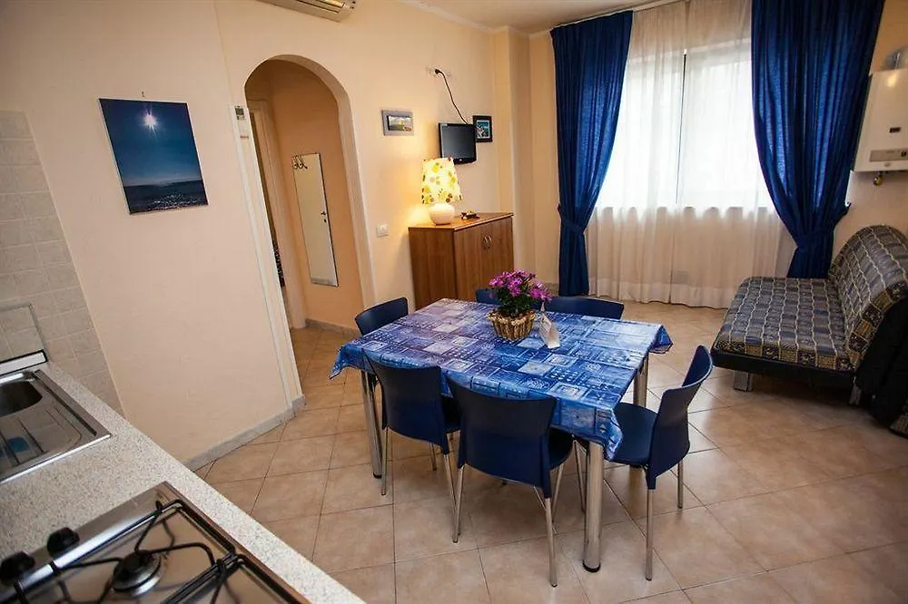 Lägenhetshotell Casa Vacanze Isophylla Finale Ligure