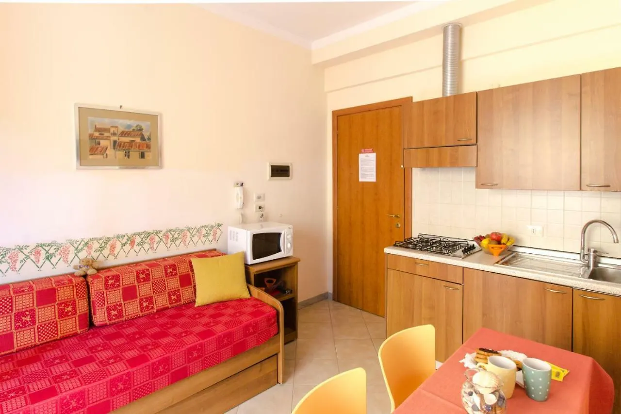 Casa Vacanze Isophylla Finale Ligure 3*,  Italien