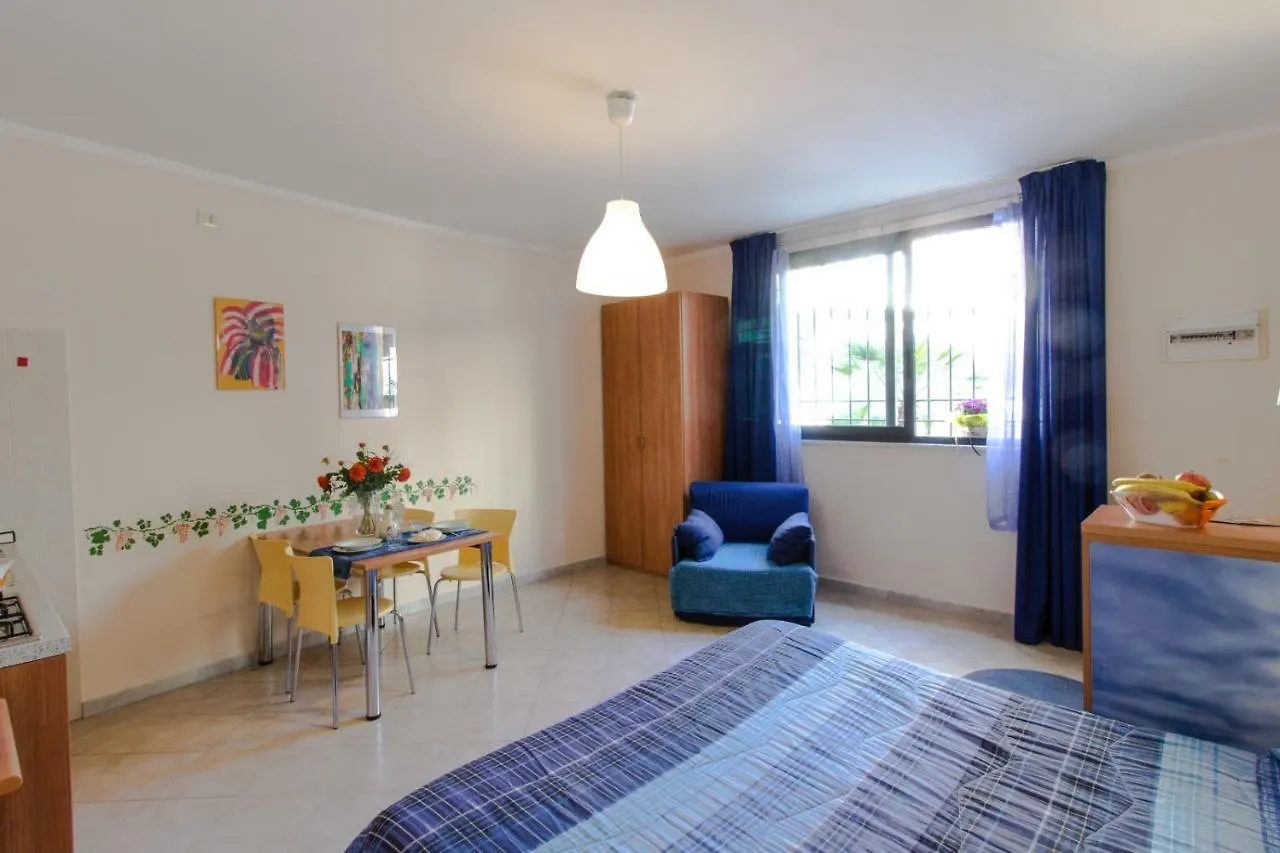 Aparthotel Casa Vacanze Isophylla Finale Ligure